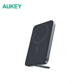 Aukey PB-MS01 MagLynk 6700mAh Magnetic Wireless Charging Power Bank