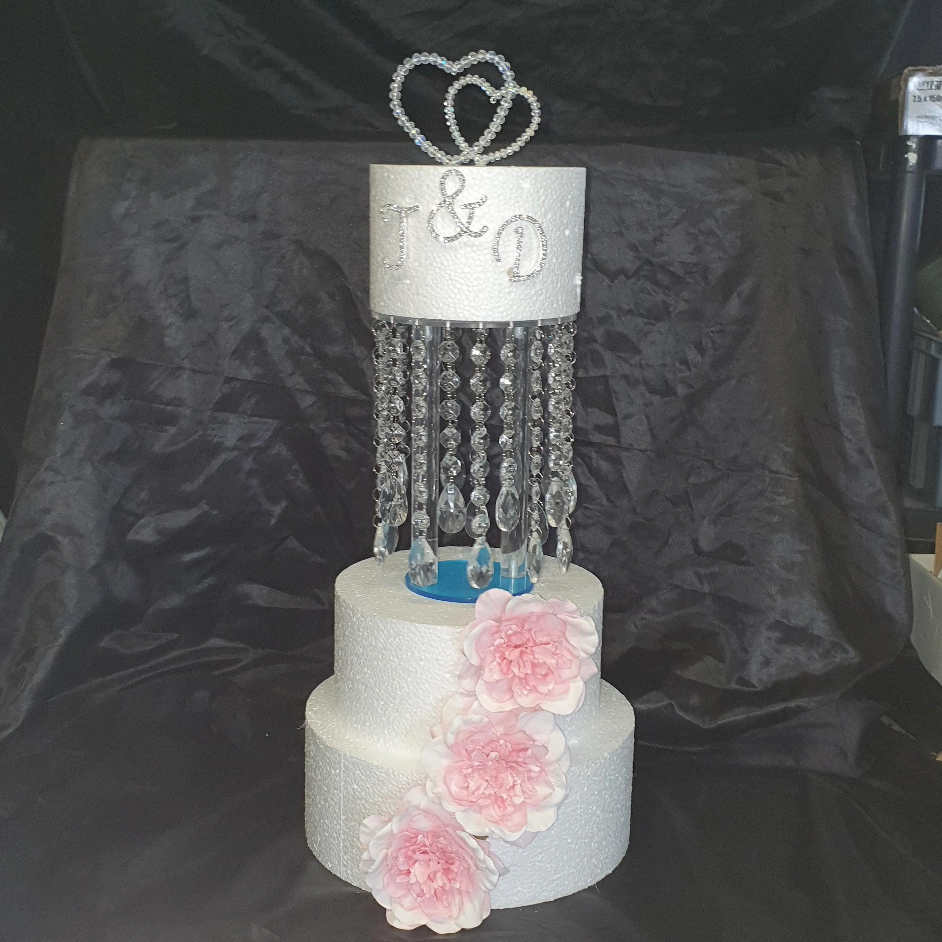 Cake Separator divider, Crystal tear drop design by Crystal wedding uk