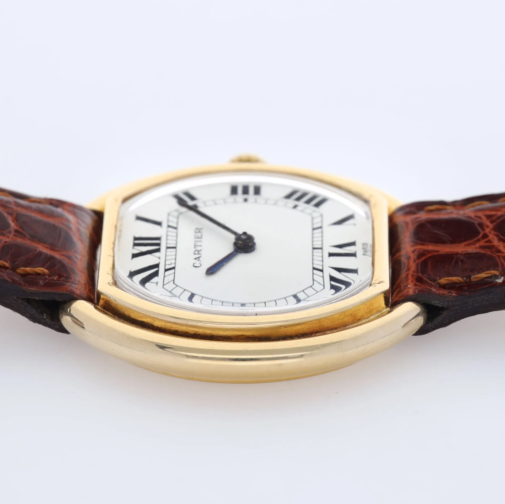 Cartier Paris Gondole Ellipse 1970s 18kt Yellow Gold Large Size