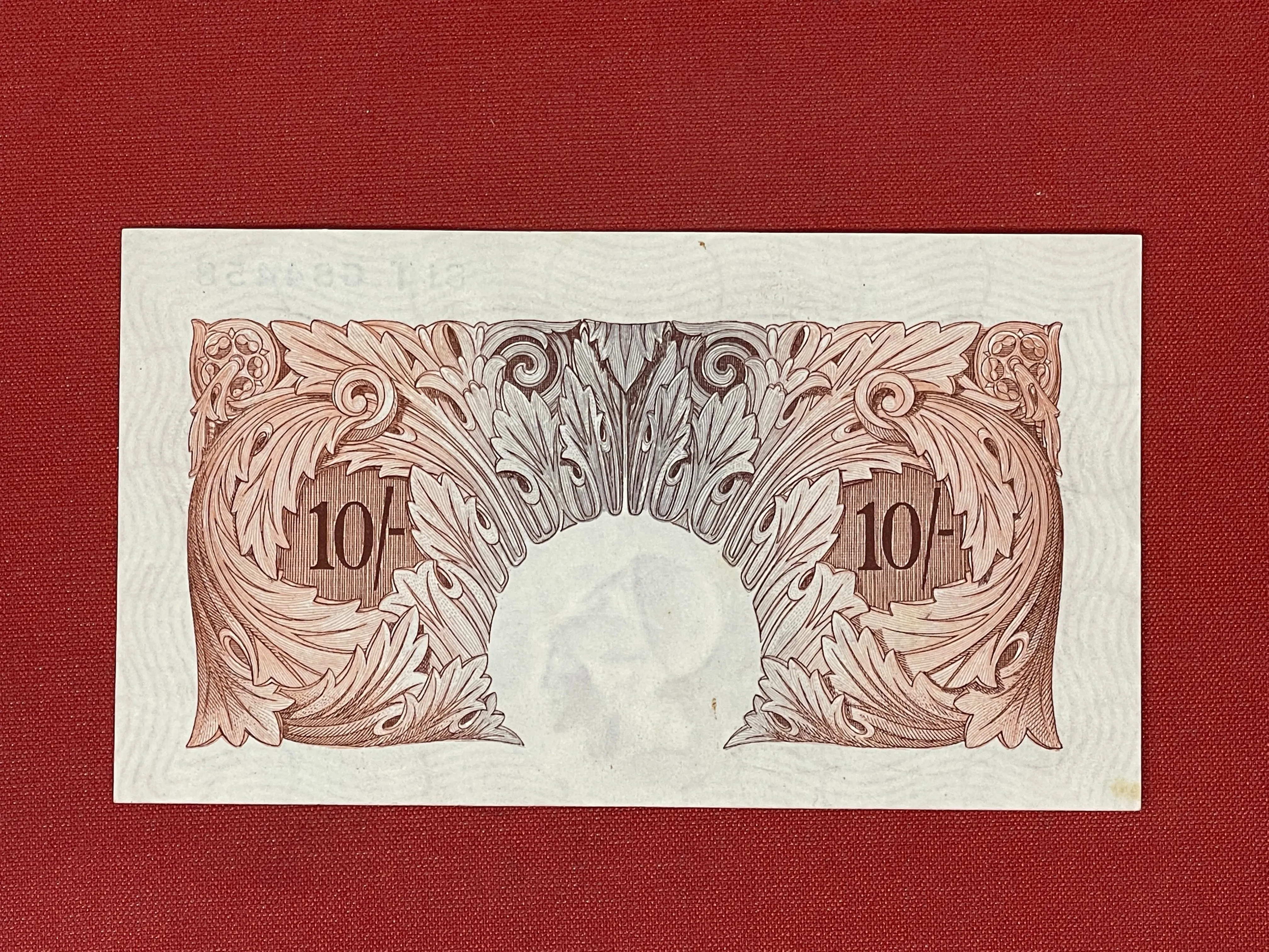 Peppiatt: Bank of England. 10 shillings. (1934). 81T684458 (Dugg B236)