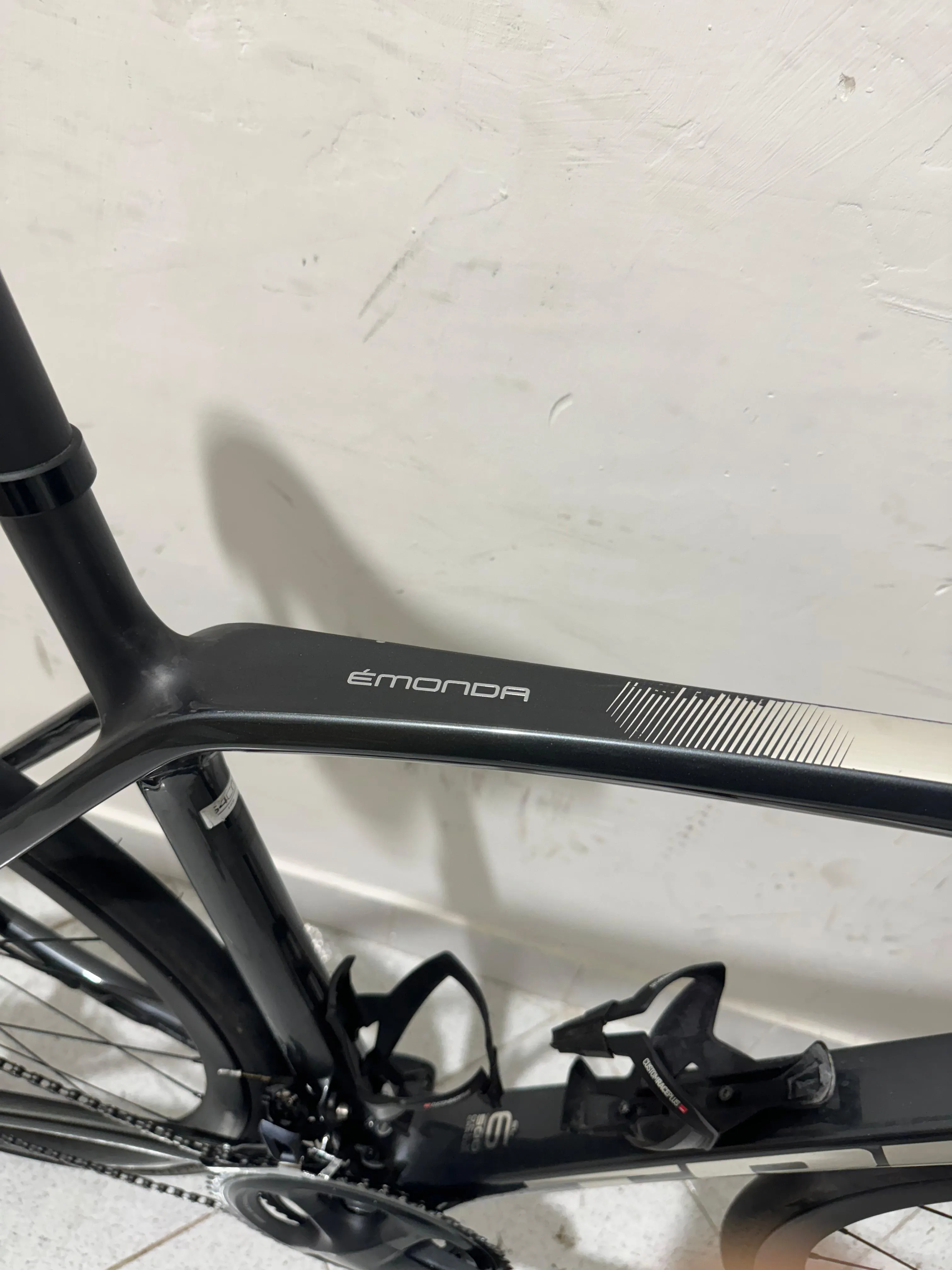 Trek Émonda SL 6 Disc Taglia 54 - Usata