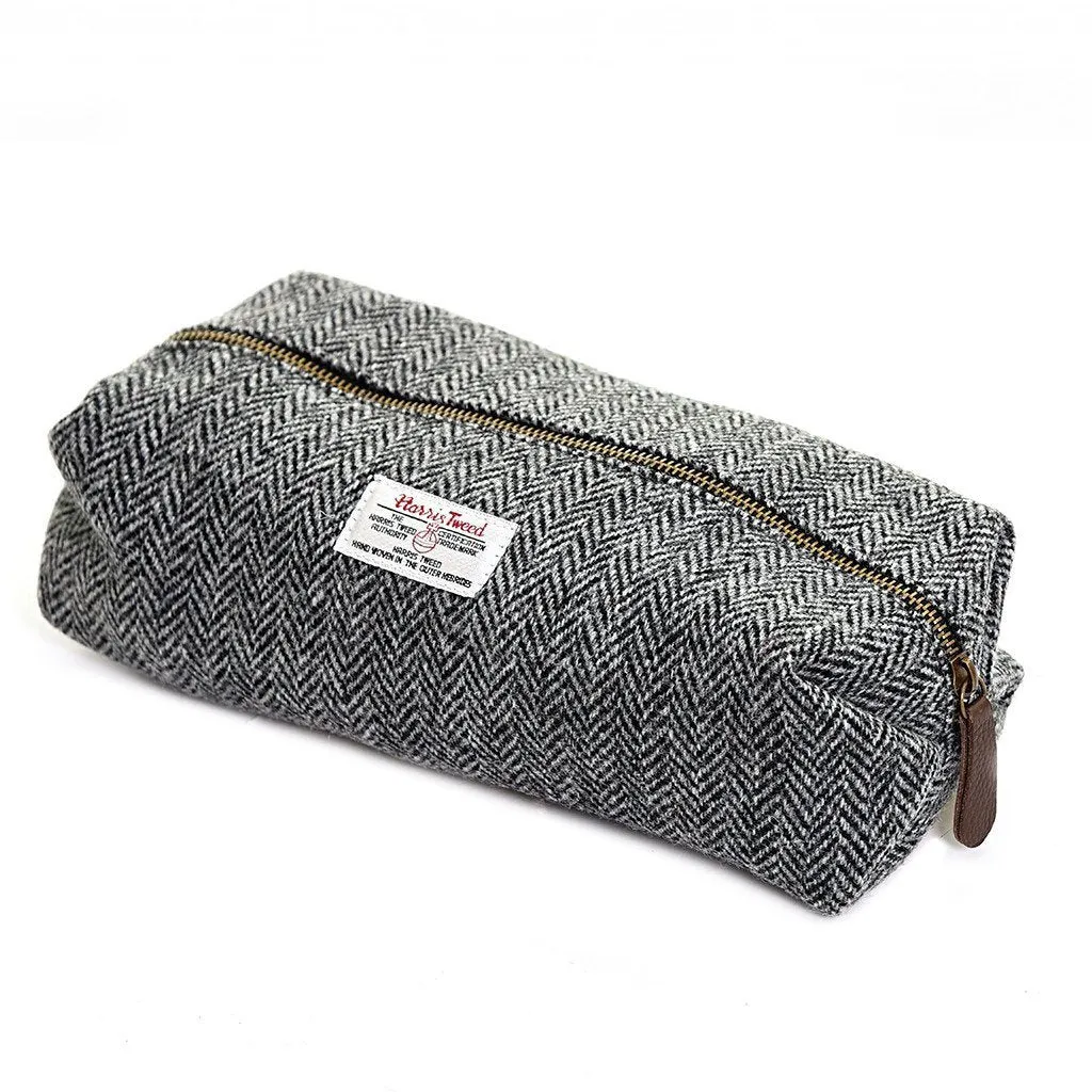 Tweedmill Silver Herringbone Tweed Washbag